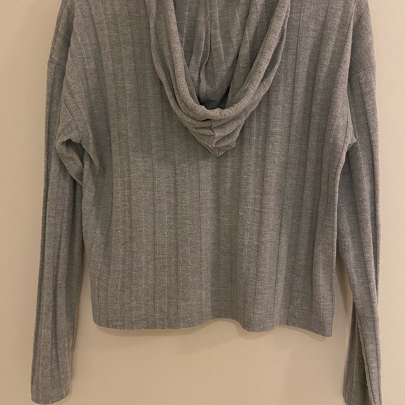 ONLY cropped knit hoodie - Picture 4 of 5